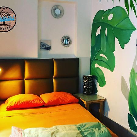 Waikiki Hostel リマ エクステリア 写真