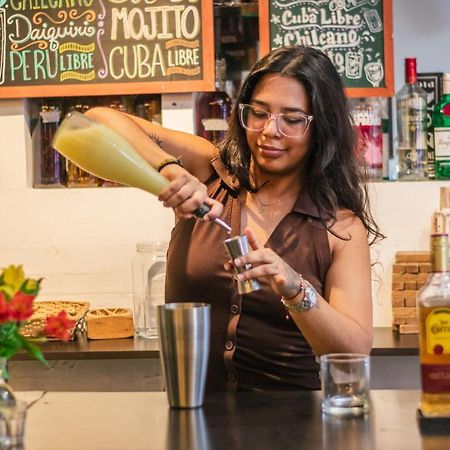 Waikiki Hostel リマ エクステリア 写真