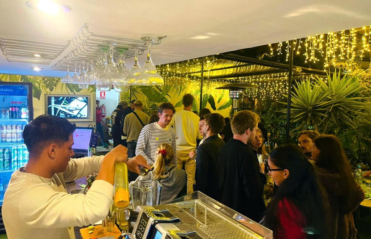 Waikiki Hostel リマ エクステリア 写真